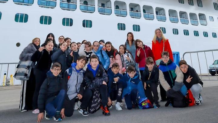 &lsquo;&rsquo;Joy of moving&rsquo;&rsquo;: ragazzi in visita su Costa Smeralda