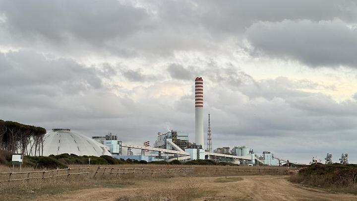 Tvn, Ugl Chimici avverte: &laquo;La riserva fredda non basta, servono certezze sul lavoro&raquo;