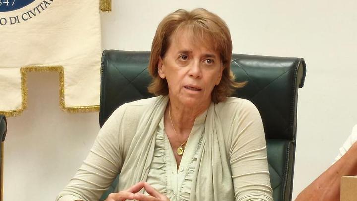 Vertenza Oss, Marino liquida le critiche: &laquo;Parolai&raquo;