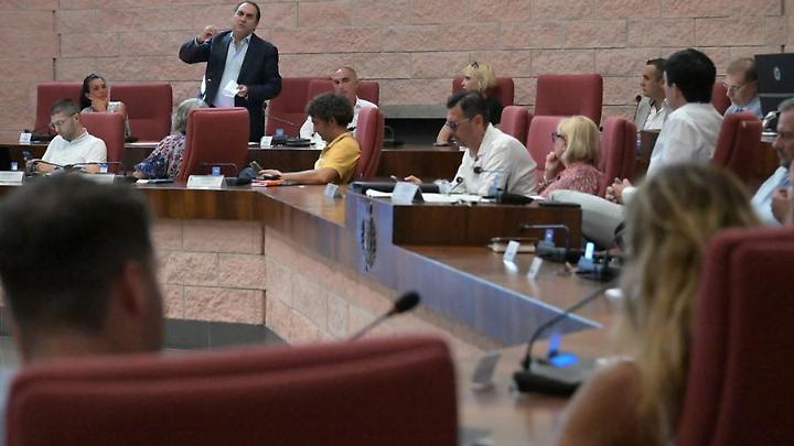 FdI: &laquo;La mancata adesione esclude le imprese da contributi fino a 300mila euro&raquo;