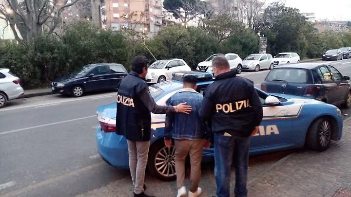 Maltrattamenti in famiglia, espulso filippino