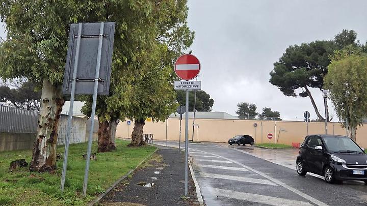 &laquo;Una corsia dedicata ai mezzi di soccorso dei vigili del fuoco&raquo;