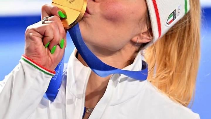 Un&rsquo;impresa che rimarr&agrave; nella storia: secondo oro per Lollobrigida