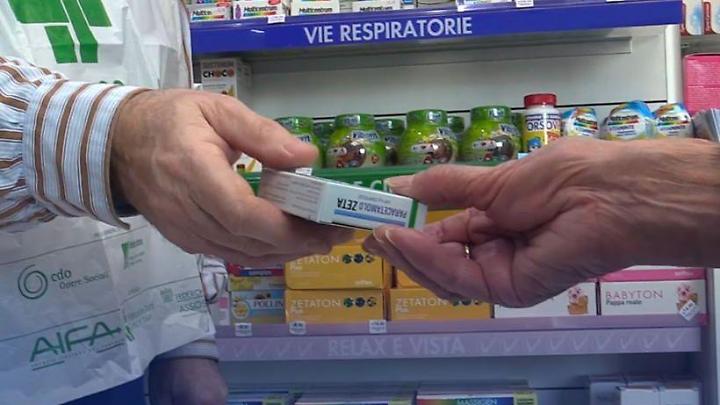 Raccolta del farmaco, donati 300 farmaci