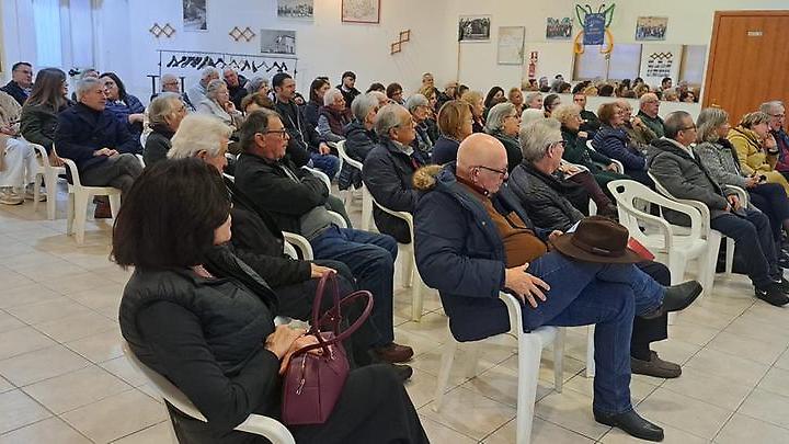 Stop alle truffe, partecipata riunione al centro anziani di Pescia Romana