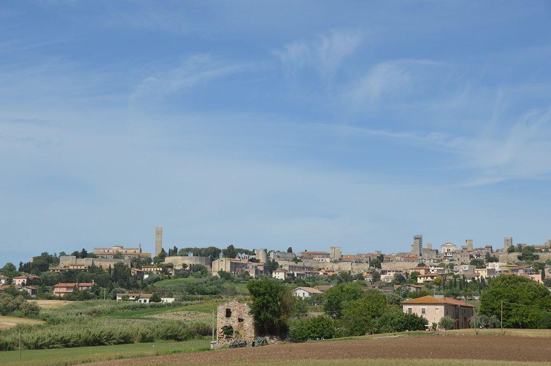 Tarquinia_panoramica2.jpg
