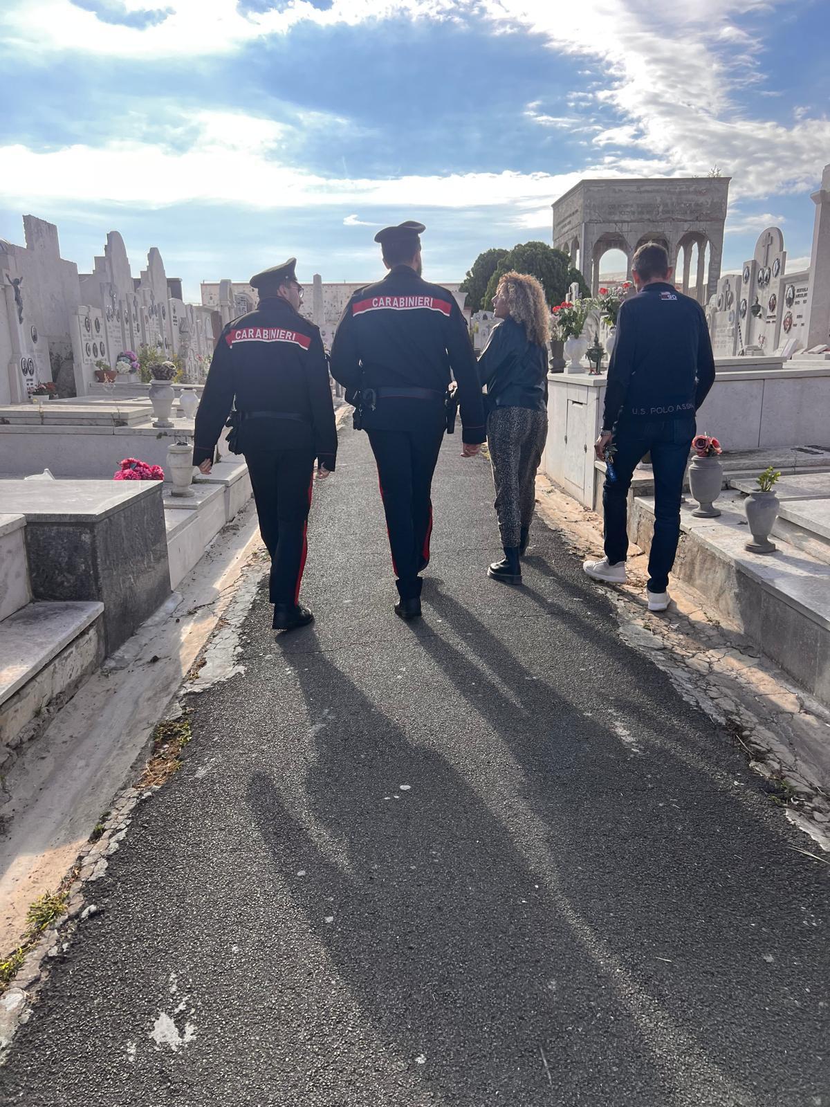 Carabinieri cimitero.jpg