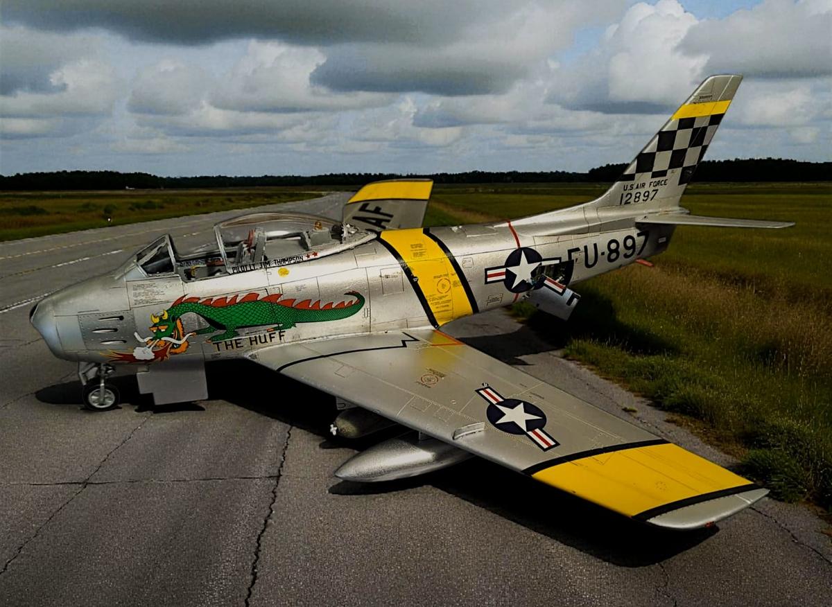 F-86F-Francesco Pasculli.jpg