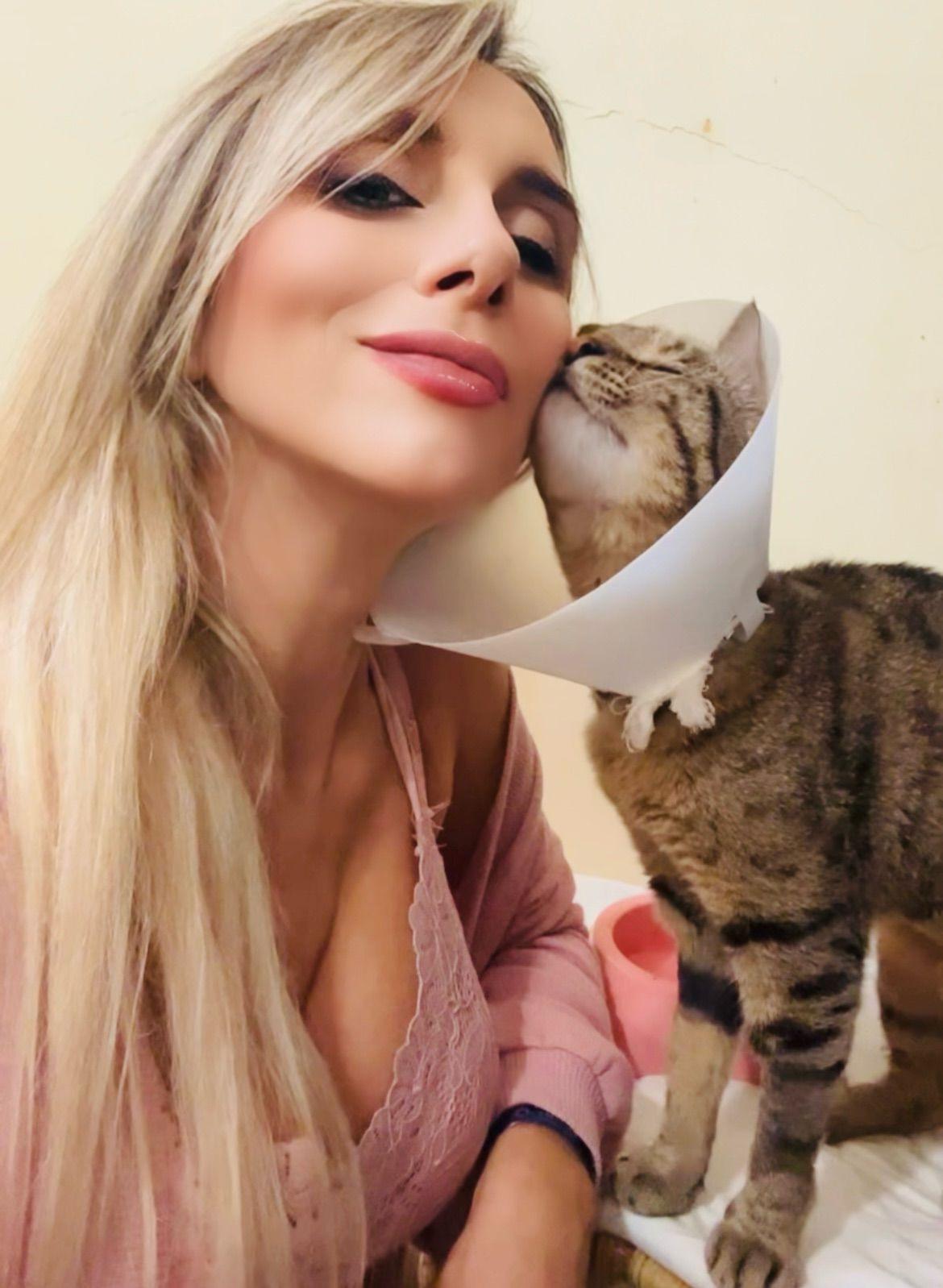 0E39BDDD-2FB1-4AC5-A8B1-7EC4AA73B9CB