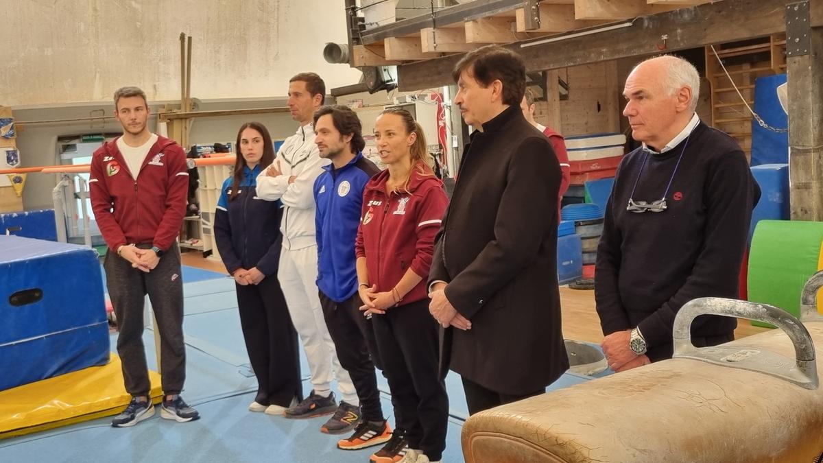 as gin piendibene.jpg